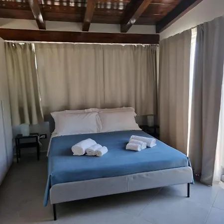 Glamour Aparthotel *