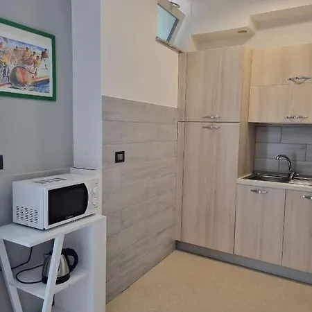 Glamour Aparthotel *